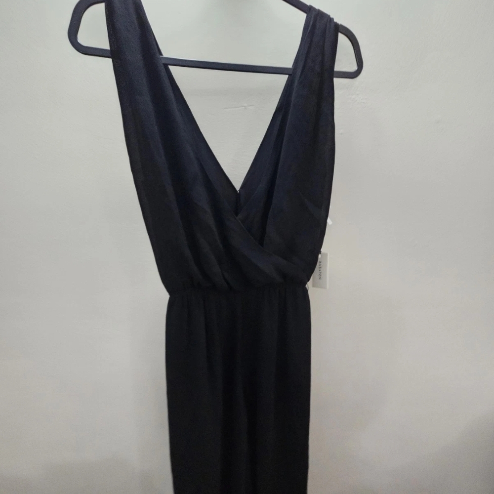 Elegant Black Sleeveless Dress